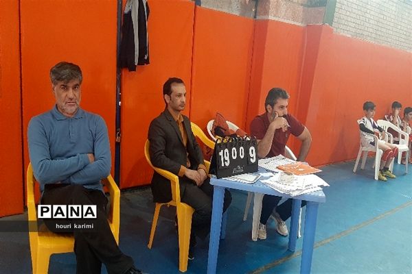 مسابقات مینی والیبال مقطع ابتدائی درشهرستان سملقان