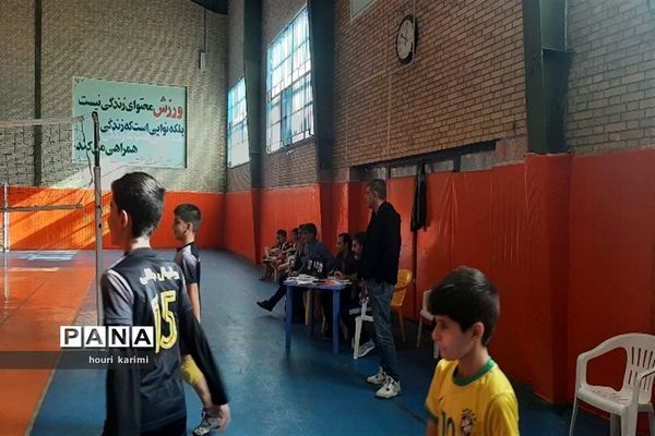 مسابقات مینی والیبال مقطع ابتدائی درشهرستان سملقان