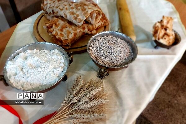 تدریس خلاقانه در دبستان حکمت نبوی ناحیه دو ری