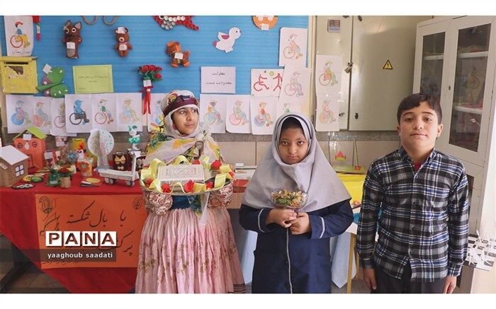 گشایش نمایشگاه توانمندی‌های دانش‌آموزان با نیازهای ویژه در فیروزه