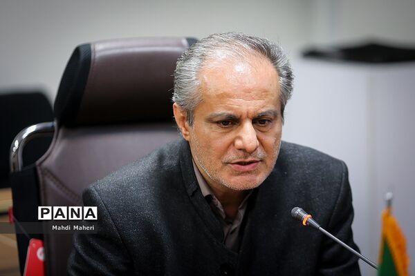 نشست ‌اعضای مجلس دانش‌آموزی با معاون پرورشی و فرهنگی وزیر آموزش و پرورش
