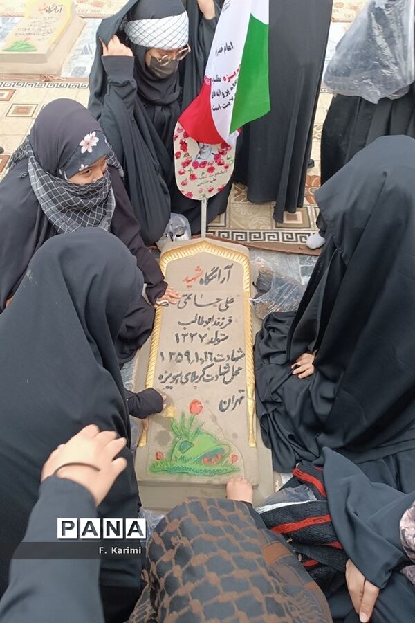 حضور دانش‌آموزان دبیرستان میعاد قم در اردوی راهیان‌نور