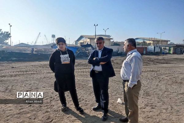 بازدید دانش‌آموزان از موسسه کشتی سازی شهید محلاتی بوشهر