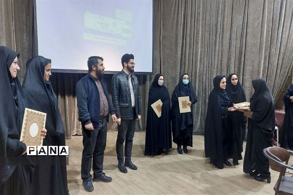 نشست توجیهی آموزشی رابطان مشاور شهرستان ورامین