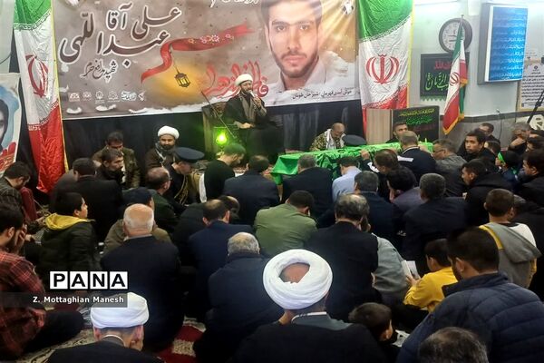 مراسم تشییع پیکر شهید «آقاعبداللهی» در شهر کهک قم