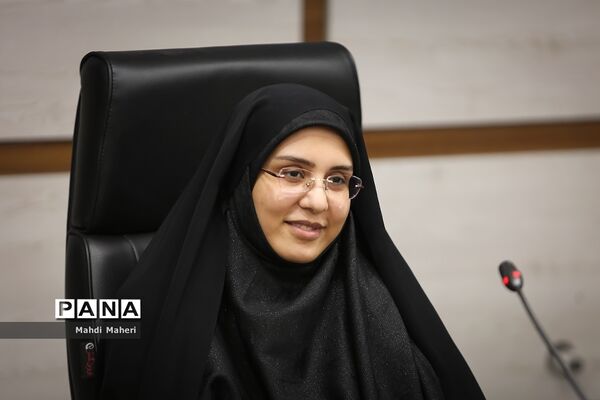 دومین روز از اجرای برنامه «دیده‌بان قانون اساسی» ‌ویژه اعضای مجلس دانش‌آموزی