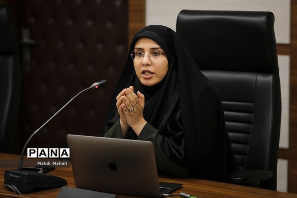 دومین روز از اجرای برنامه «دیده‌بان قانون اساسی» ‌ویژه اعضای مجلس دانش‌آموزی