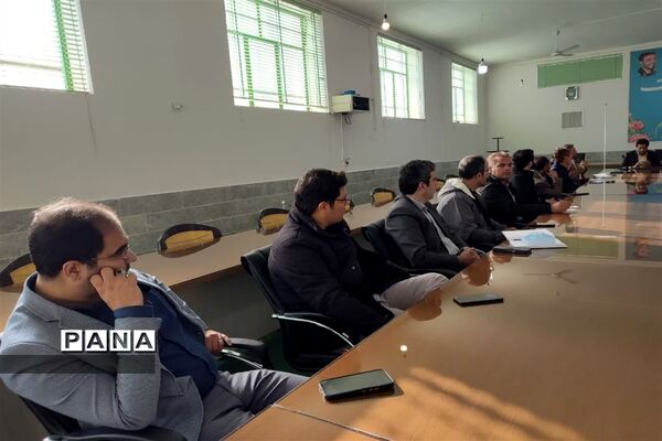 کارگاه آموزشی نظام مراقبت اجتماعی و آزمون های غربالگری در مهریز