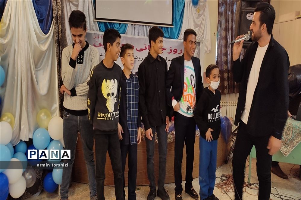 اردوی یک روزه به‌مناسبت بزرگداشت روز جهانی معلولین  در مدرسه گرجستانی