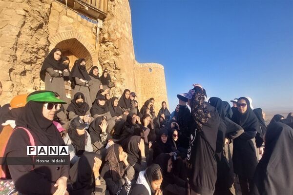 اردوی راهیان پیشرفت  دانش‌آموزان شهرستان  مانه و سملقان