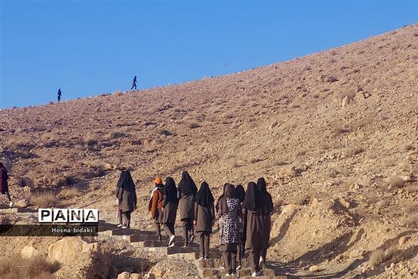 اردوی راهیان پیشرفت  دانش‌آموزان شهرستان  مانه و سملقان