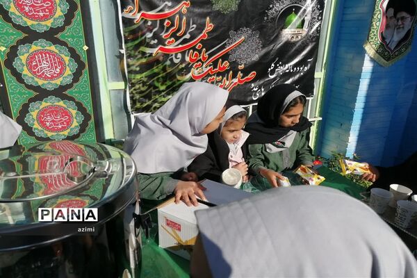 ایستگاه صلواتی در دبستان شاهد عبدالرحمن آدمی ابرکوه