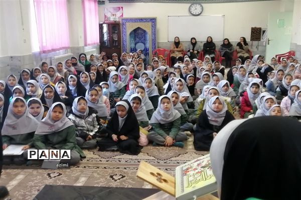 طرح مربیان همراه در دبستان شاهد عبدالرحمن آدمی  ابرکوه