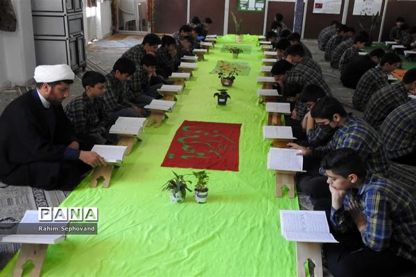 آغاز برنامه‌های هفته قرآن در مدارس اندیمشک