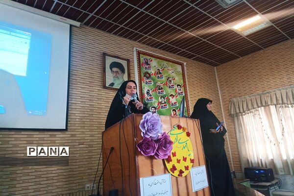 مراسم سه شنبه‌های مهدوی همزمان با هفته قران و عترت