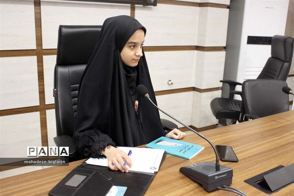 اجرای برنامه «دیده‌بان قانون اساسی» ‌ویژه اعضای مجلس دانش‌آموزی