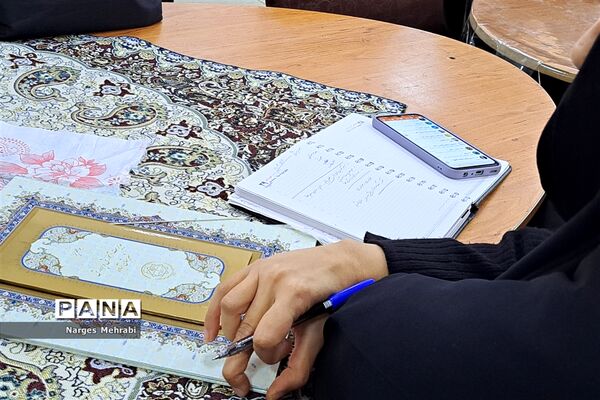 تشریح برنامه فراگیر پرورشی و لزوم جهاد تبیین در گردهمایی مدیران مدارس آباده