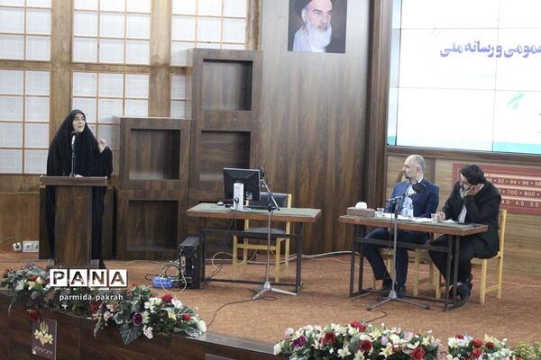 بازدید اعضای مجلس دانش‌آموزی از صدا و سیمای جمهوری اسلامی ایران