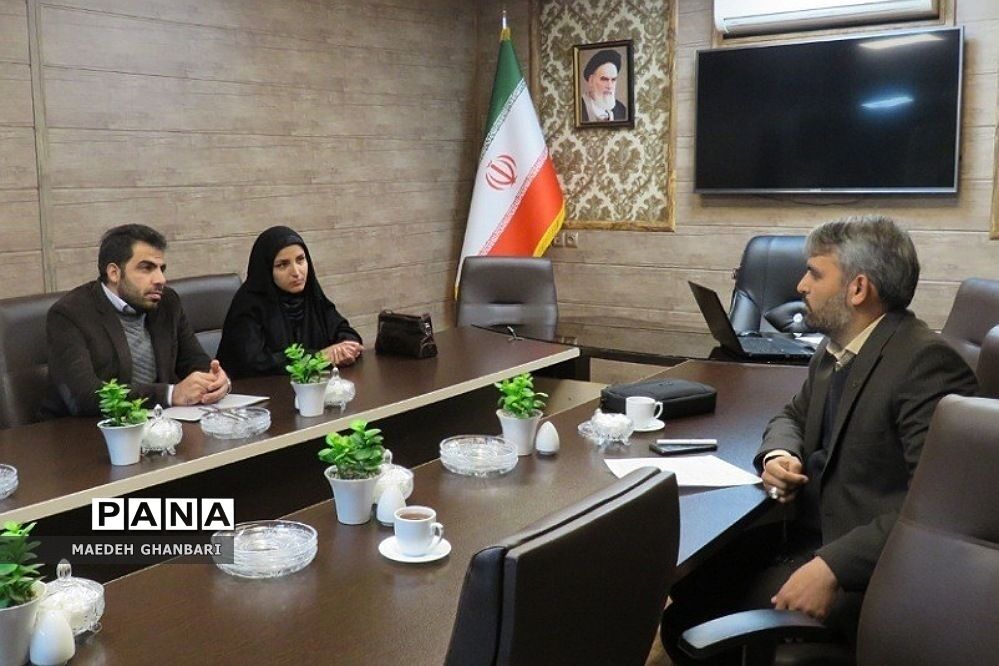 میز خدمت در آموزش و پرورش شهرستان پردیس با حضور  مدیرکل آموزش و پرورش شهرستان‌های استان تهران