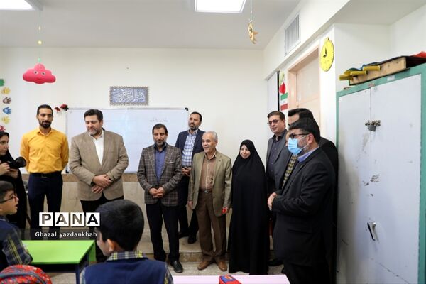 آیین بهره برداری و افتتاح طرح توسعه دبستان شهید صدوق در حاشیه شهر مشهد