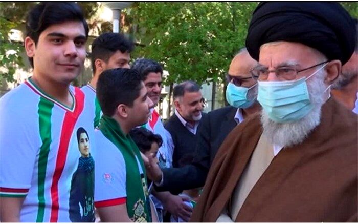 «مرشدخوانی» در محضر رهبر انقلاب را افتخار شیرین زندگی خود می‌دانم