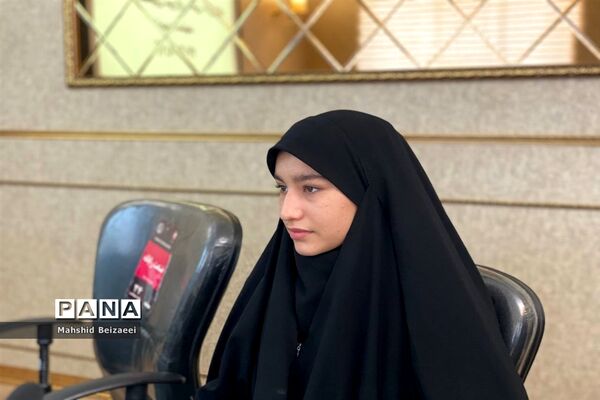 اولین جلسه هیئت رئیسه شورای دانش‌آموزی ناحیه ۵