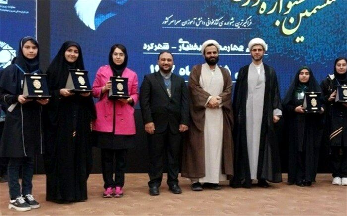 مطالعه یکی از عوامل موثر بر شکوفایی استعدادهای بالقوه برای رسیدن به کمال است