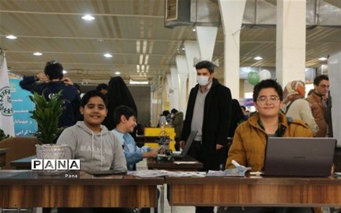 لذت پژوهش در رینوفست دانش‌آموزی
