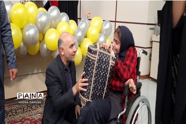 برگزاری همایش بزرگداشت روز جهانی معلولین