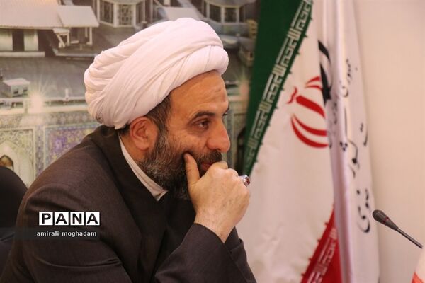 پنجمین نشست معاون استاندار با تشکل های دانش آموزی ناحیه 4 مشهد