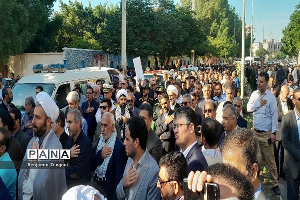 استقبال از پیکر شهدای گمنام در بوشهر