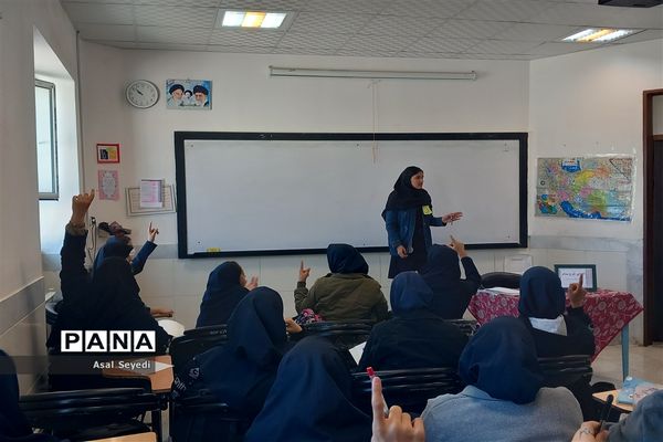 برگزاری طرح مدام در دبیرستان فرهنگ مرحوم فخرایی