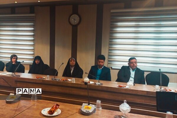 به مناسبت روز دانشجو از نو دانشجویان  منطقه دماوند تقدیر شد