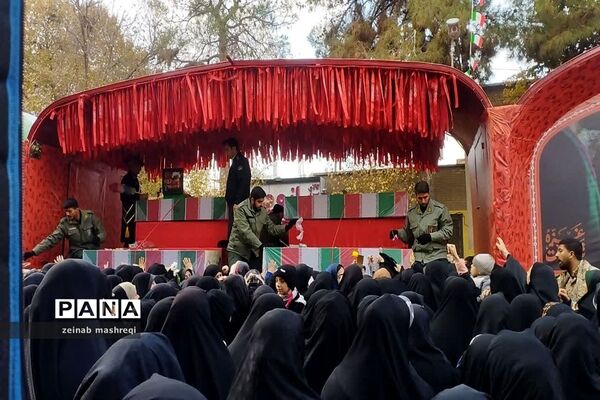 همقدم با کاروان اهالی بهشت