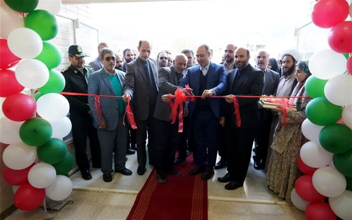16 مدرسه در روستاهای شهرستان فریدونشهر افتتاح شد