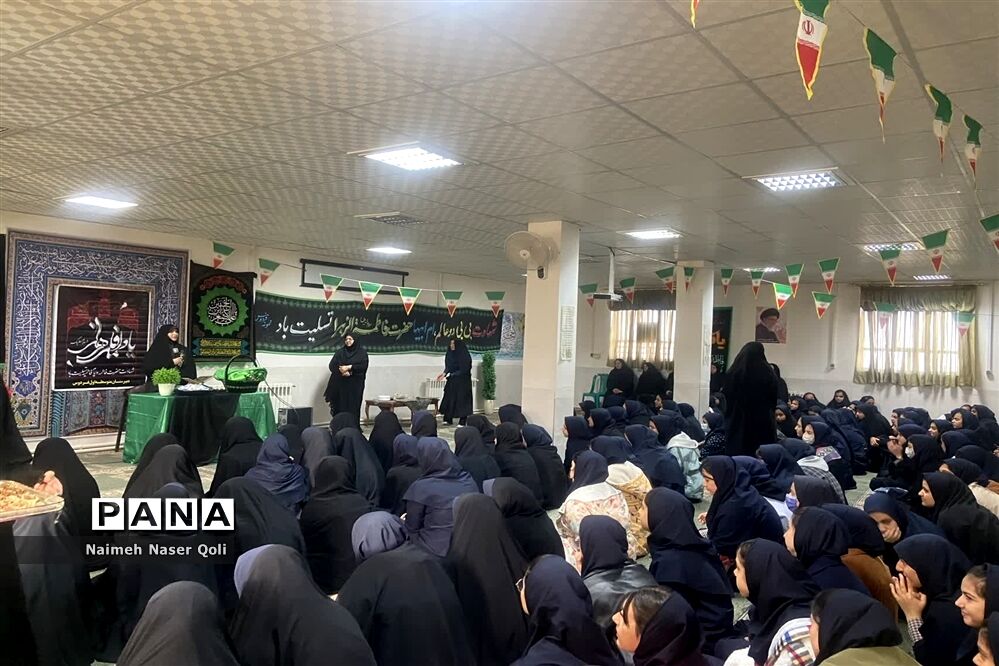 صبحگاه رضوی در آموزشگاه شاهد فردوس