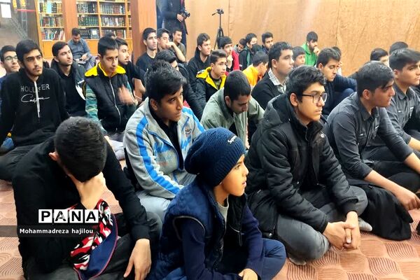 مراسم عزاداری هیات دانش‌آموزی «یاوران مهدی (عج)» شهرستان ساوه