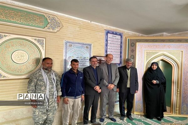 یادواره شهدا در دبیرستان متوسطه دوره ی دوم شاهد صارمیه 6