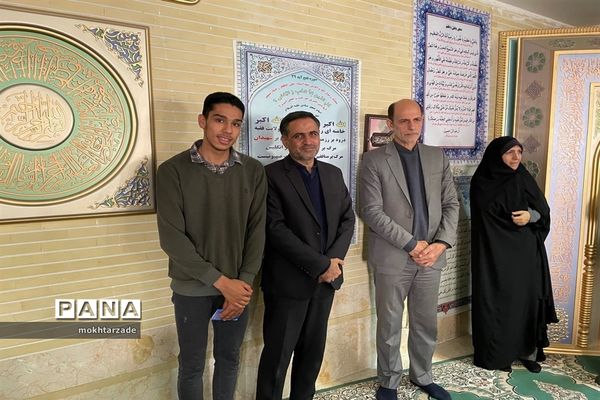 یادواره شهدا در دبیرستان متوسطه دوره ی دوم شاهد صارمیه 6