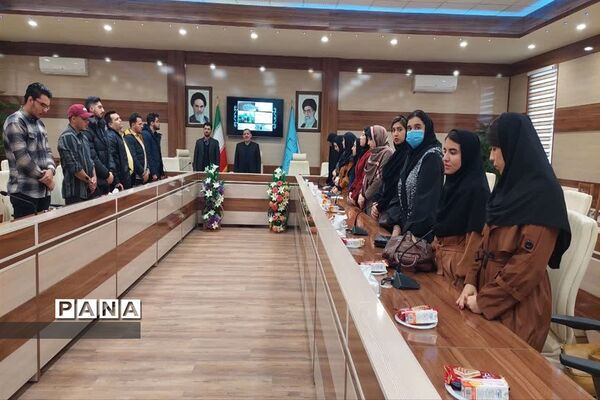 نشست صمیمی دانشجویان با دادستان عمومی و انقلاب  مرکز استان خراسان شمالی