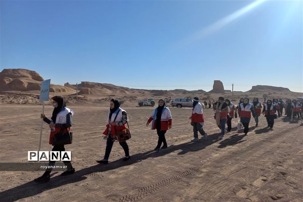حضور اعضای جوانان فعال جمعیت هلال‌احمر استان خراسان شمالی  درکرمان