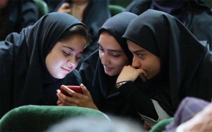 عادی‌سازی الفاظ مبتذل برای کودکان و نوجوانان در آهنگ ساسی