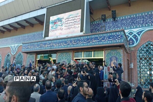 تشییع پیکر مطهر شهید مدافع حرم در گیلان