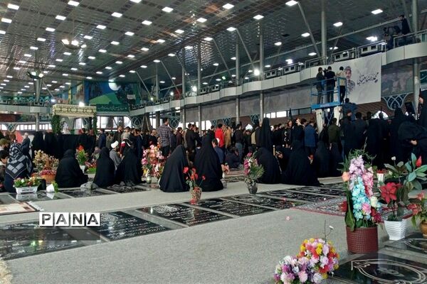 تشییع پیکر مطهر شهید مدافع حرم در گیلان