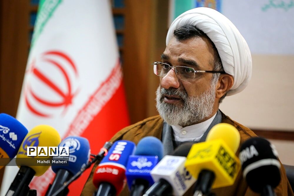 نشست خبری دبیرشورای عالی انقلاب فرهنگی