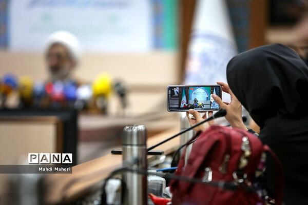 نشست خبری دبیرشورای عالی انقلاب فرهنگی