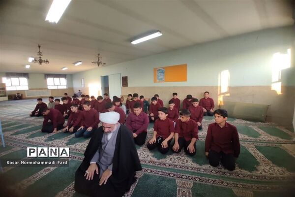برگزاری زنگ گفت‌وگو در واحدهای آموزشی اسلامشهر