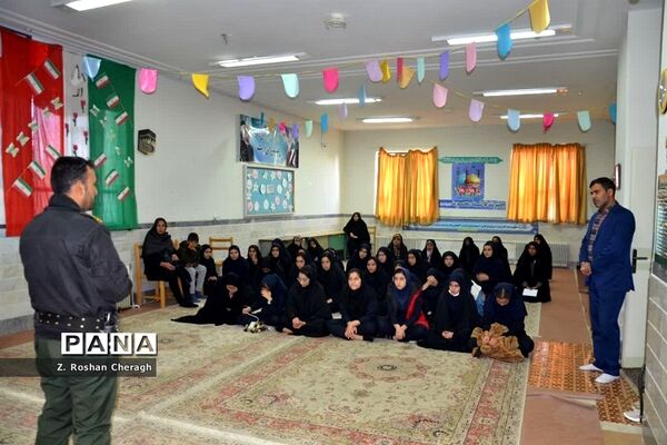 اعزام نخستین کاروان راهیان نور دانش‌آموزی از خلجستان قم