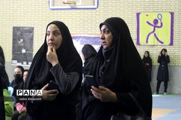 دانش‌آموزان بوشهری با شهید گمنام وداع کردند