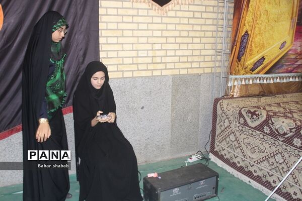 دانش‌آموزان بوشهری با شهید گمنام وداع کردند
